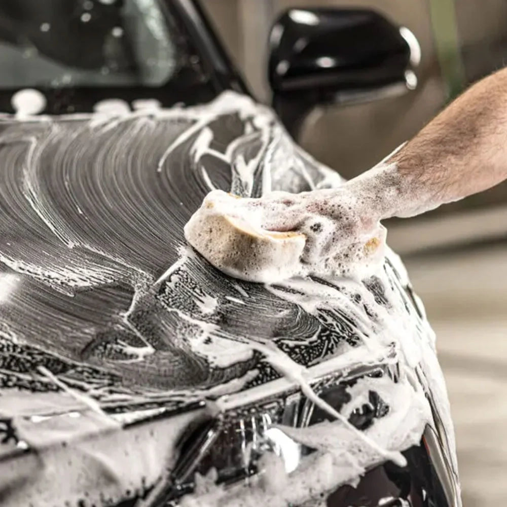Sogo Foam & Wax Car Shampoo With Carnauba Wax 1 Litre SG-62