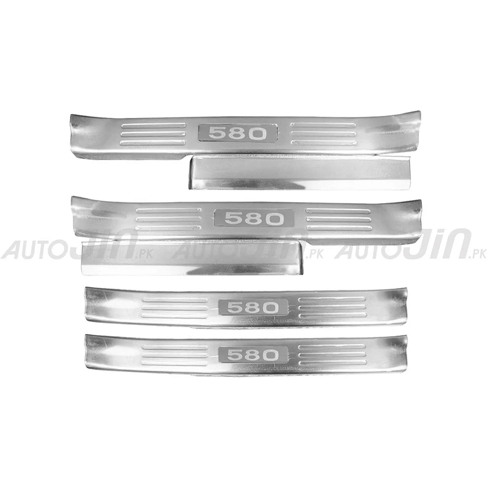 DFSK Glory 580 Rear Sill Step Chrome Protector